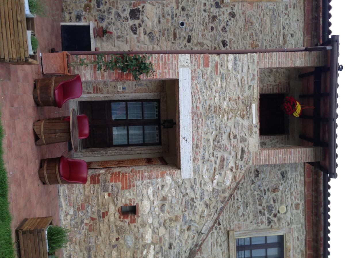 Agriturismo Podere La Selva Vila Serre Di Rapolano Exterior foto